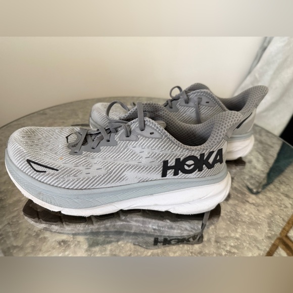 HOKA Clifton 9 Gray Running Shoes Men’s Size 9.5 US - Picture 2 of 7